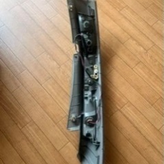 対応車種メーカー···ホンダ 用品の種類···その他 カラー···ブラウンけい  ホンダ　ストリーム　ライト　 右後ろ片方だけの画像