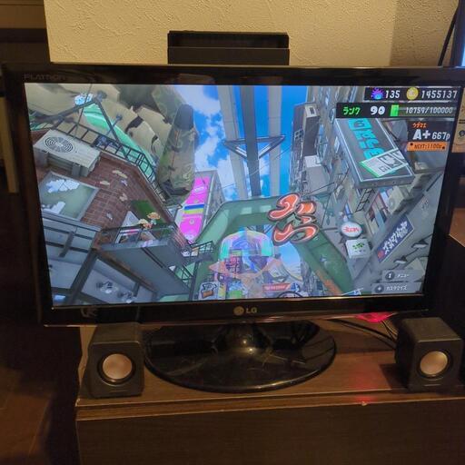 21.5インチ　ワイド液晶モニタ　LG FLATRON W2261V