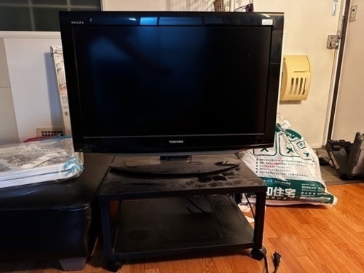 東芝 液晶テレビ32型のみ 受け渡し予定者決まりました! (荒井廉) 泉 東芝 液晶テレビ32型のみ 受け渡し予定者決まりました! (荒井廉) 泉