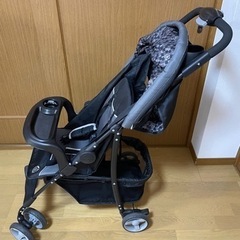 ベビーカー　ジープ