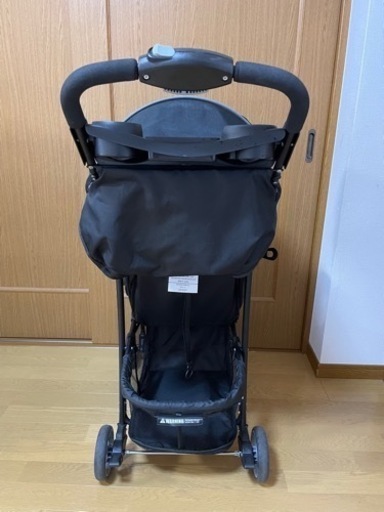 ベビーカー　ジープ