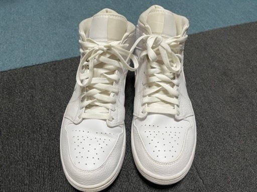 NIKEスニーカー　エア ジョーダン 1 
