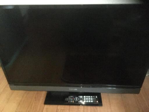 東芝REGZA　液晶テレビ32インチ