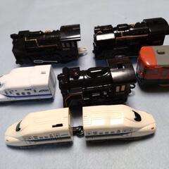 新幹線、機関車などおもちゃ（No1）