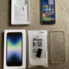 ☆iPhoneSE3　64G　美品　SIMフリー　電池100%　