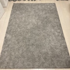 カーペット　IKEA