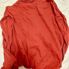 UNIQLOトレーナー上 オレンジ