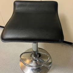 クルクル回る椅子　黒色