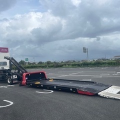自動車やバイクの陸送承ります。