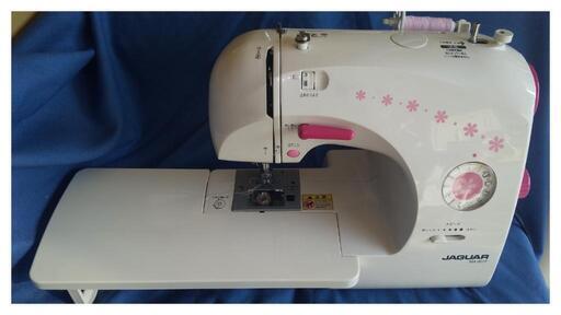 激安 美品 JAGUAR コンパクトミシン