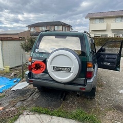 Toyota Land Cruiser Pradoの画像