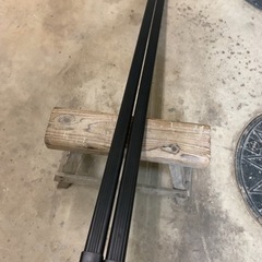 THULEルーフベース  キャリアバー127cm