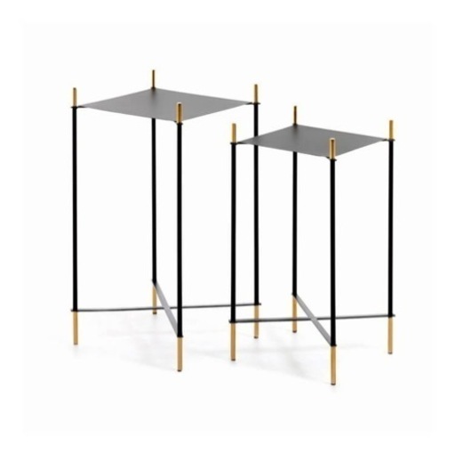 La Forma ダグネンテーブル