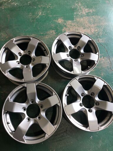 中古ﾎｲｰﾙ！ジムニー　バザルトX　16×5.5J　+20　5-139.7　4本セット