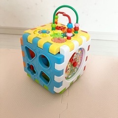 【取引相手決定】【追加あり】わんわん　うーたん　くみたてへんしんわくわくボックス　おもちゃの画像