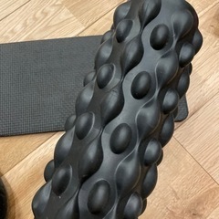 筋膜リリース　フォーム　ローラー　腹筋ローラー　ダイエット　筋トレの画像
