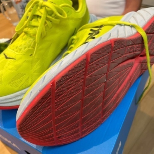 HOKA ランニングシューズ　25.5cm