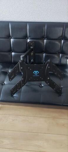 壁掛けテレビ取付金具