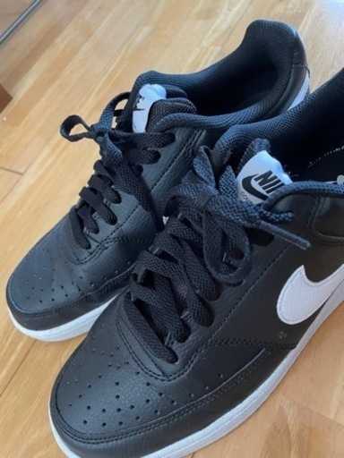 NIKE スニーカー