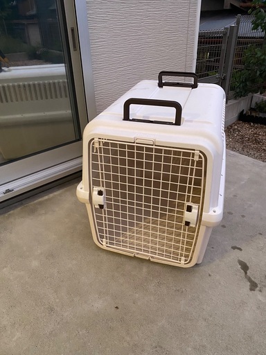 クレート（中・大型犬用）