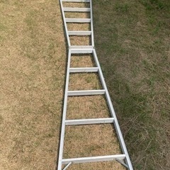 （商談中）アルミ脚立　中古　五段の画像