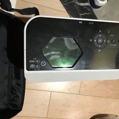 完動品です。RICOHプロジェクター