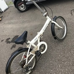 【20インチ】Bergamo ベルガモ 6段階切替 折りたたみ自転車 コンパクトの画像