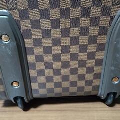 ルイ・ヴィトンの画像