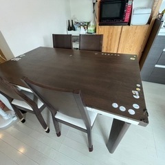 ニトリ　ダイニングテーブル4人
