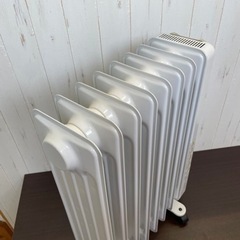 無料！デロンギ☆オイルヒーター☆ダヴィンチヒーター☆W350812TDV☆通電確認OK【こちらは店舗です。浜村鹿野温泉ICから3分 買取本舗 宮本リサイクル 営業時間９～１９時 定休日水曜日】の画像