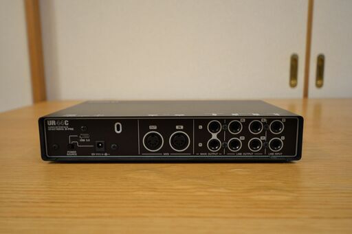 steinberg_UR44C