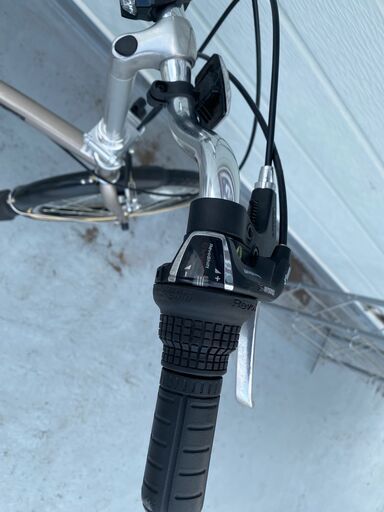 折りたたみ自転車　アサヒサイクル　グラマラス　20インチ　11.8kg 軽量アルミフレーム