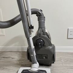 SHARP サイクロン掃除機　の画像
