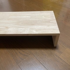 ダイソー モニター台 パソコンテーブル パソコン台の画像