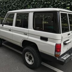 トヨタ ランドクルーザー70 ZX ディーゼル HZJ77 1HZ AT ナロー仕様 車検可能 ランクル70 4WD 四駆 リフトアップ 旧車　の画像