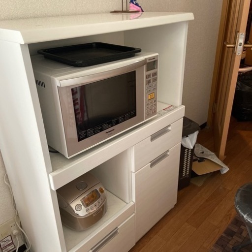 食器、家電　収納棚