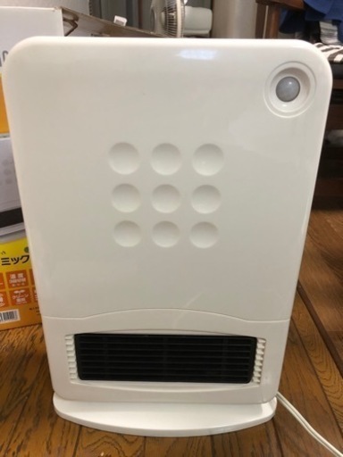 セラミックヒーター　ドウシシャ