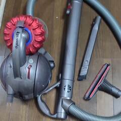 ※商談中※　★引き渡し日の条件あり★【動作確認済】dyson DC46 掃除機の画像