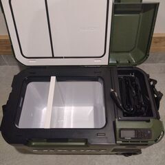 ハイコーキ　クーラーボックス　UL18DBの画像