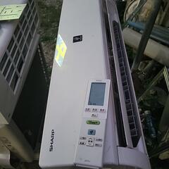 シャープルームエアコンの画像