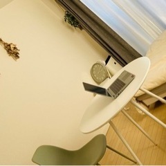 受け渡し者決定LOWYA ダイニングテーブルセット 2人掛け（3点）  の画像