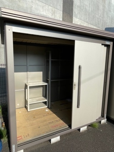 ★再販★☆急募☆物置を格安でお譲りします☆