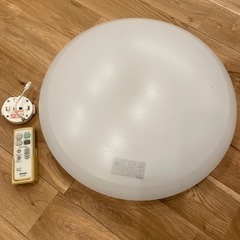 東芝　シーリングライト　LED 照明　