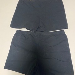 オーバーパンツ【２枚】Ⓜ️サイズ未使用&靴下　新品の画像