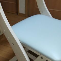 学習イス 女の子 綺麗の画像