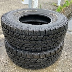 タイヤ2本(ヨコハマジオランダー)の画像