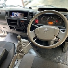 日産アトラス。ダブルキャブ、6人乗り。車検令和5.12.19日まで、1250Kg ヂィーセルの画像