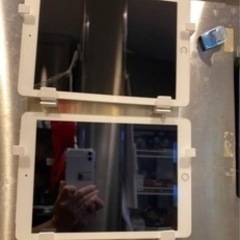 マグネット式 タブレットホルダーの画像