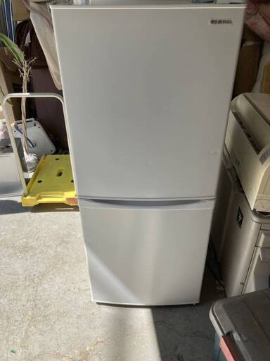 アイリスオーヤマ 冷凍 冷蔵庫 IRSD-14A 142L スリム 2ドア 冷凍冷蔵庫