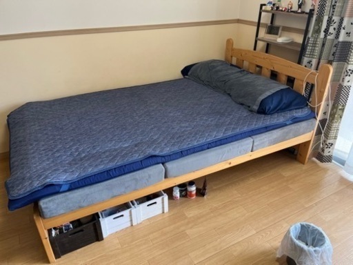 再投稿 セミダブルベッド 寝具付き
